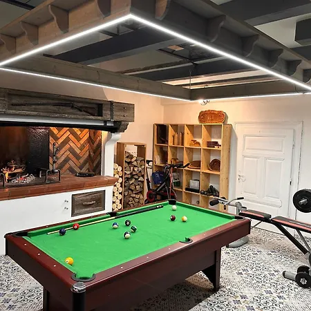 Atelier Kralovic Проживание в семье