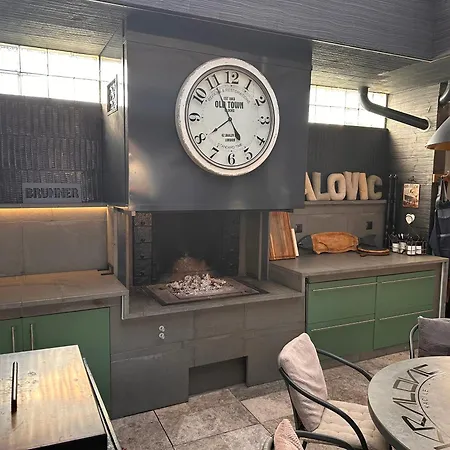 Atelier Kralovic Privatunterkunft