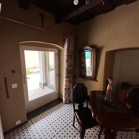 Проживание в семье Atelier Kralovic *