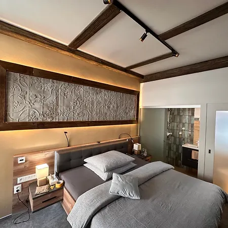 Atelier Kralovic Проживание в семье